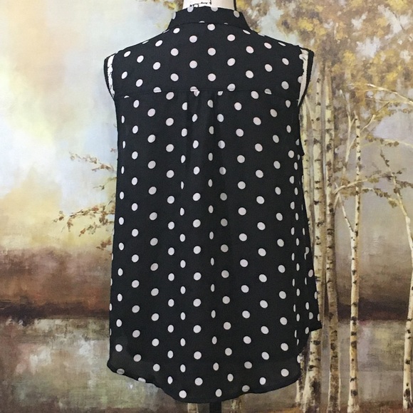 NWT ELLE semi-sheer buttoned blouse - Picture 4 of 13